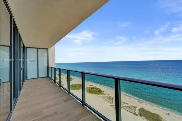 $17,900 | 900 North Ocean Boulevard, Unit 1904, Pompano Beach, FL 33062