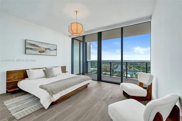 $17,900 | 900 North Ocean Boulevard, Unit 1904, Pompano Beach, FL 33062