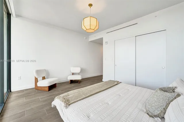 $19,900 | 900 North Ocean Boulevard, Unit 1904, Pompano Beach, FL 33062