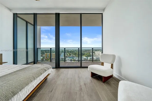 $19,900 | 900 North Ocean Boulevard, Unit 1904, Pompano Beach, FL 33062