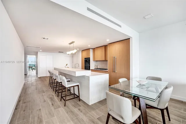 $19,900 | 900 North Ocean Boulevard, Unit 1904, Pompano Beach, FL 33062