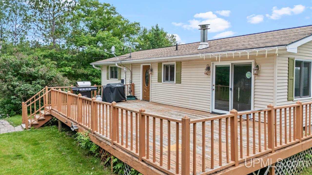 N1572 Hamilton Lake Road Vulcan, MI 49892 - Photo 24 of 27