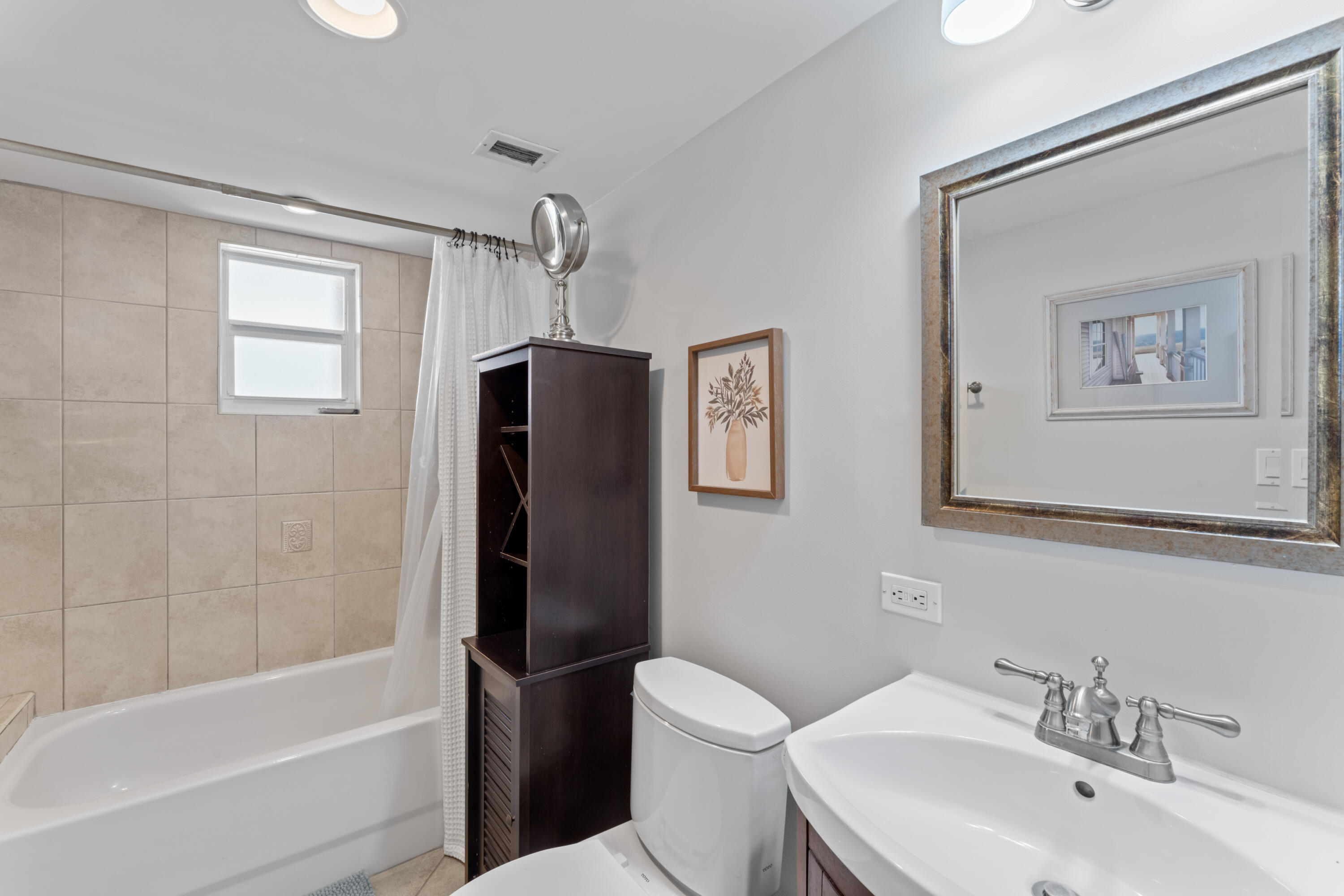 2871 North Ocean Boulevard, Unit M538 Boca Raton, FL 33431 - Photo 21 of 45 photos_high_resolution_DSC04916