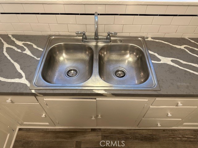 1025 Locust Avenue Long Beach, CA 90813 - Photo 18 of 64