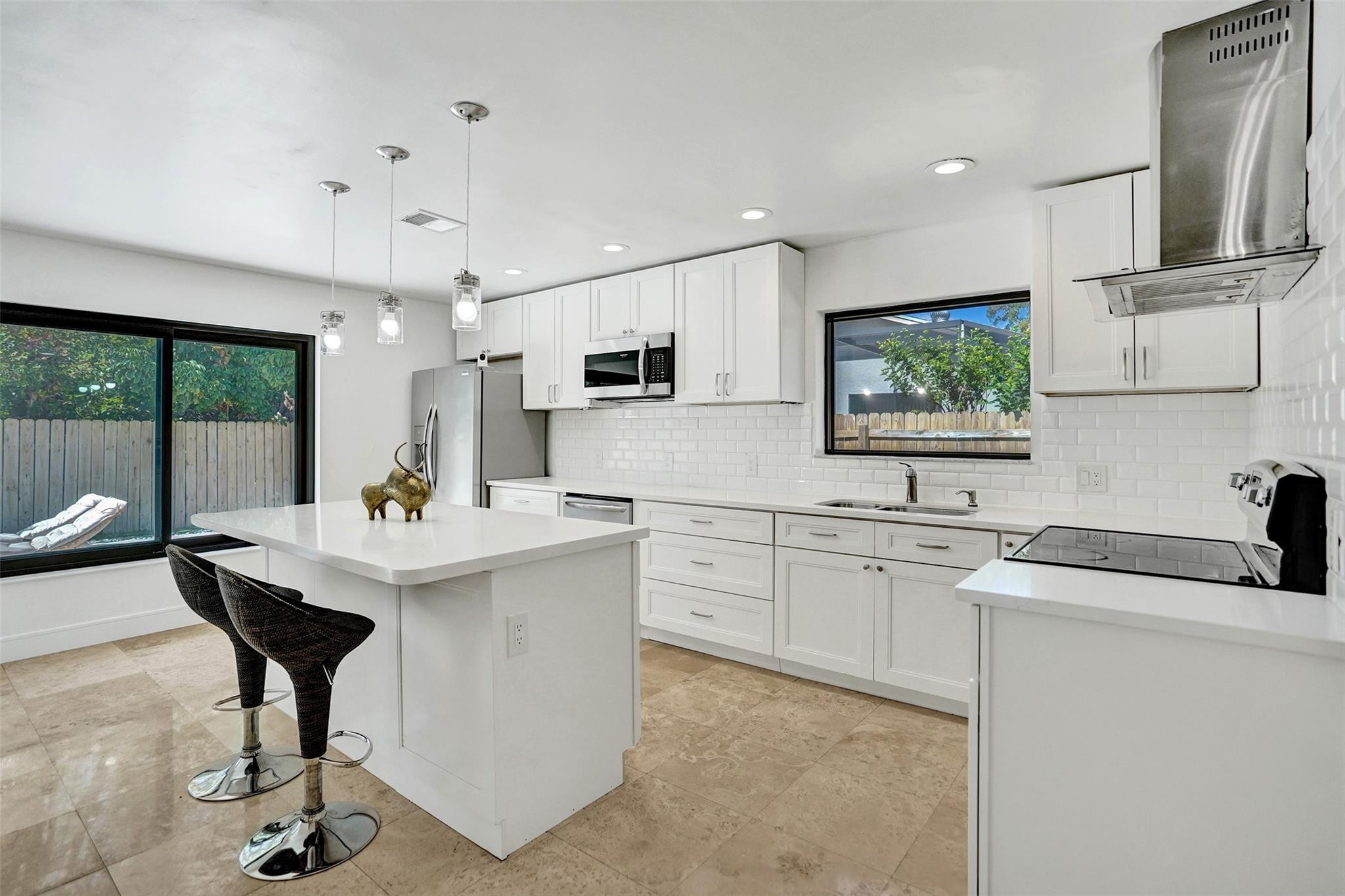 184 Oregon Lane Boca Raton, FL 33487 - Photo 9 of 58 Photo 9