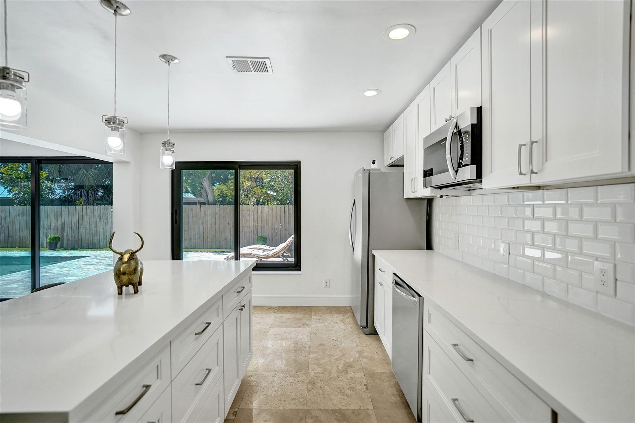 184 Oregon Lane Boca Raton, FL 33487 - Photo 10 of 58 Photo 10