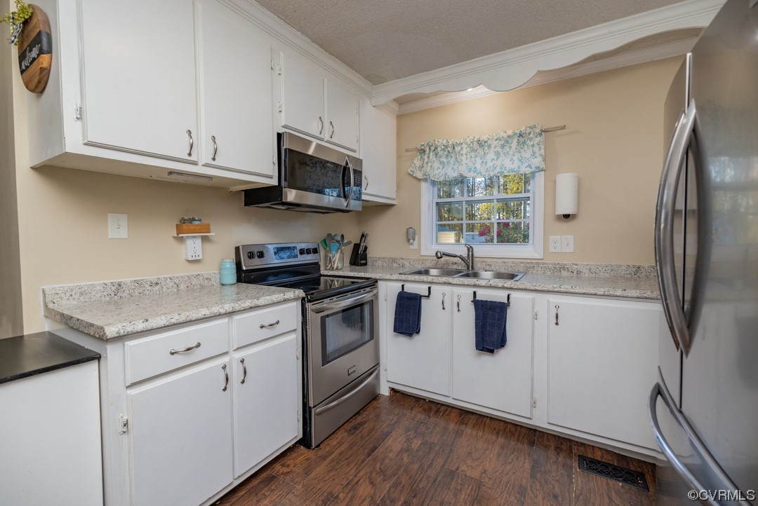 7432 Dry Bread Road Lawrenceville, VA 23868 - Photo 4 of 30 Gallery Image 4