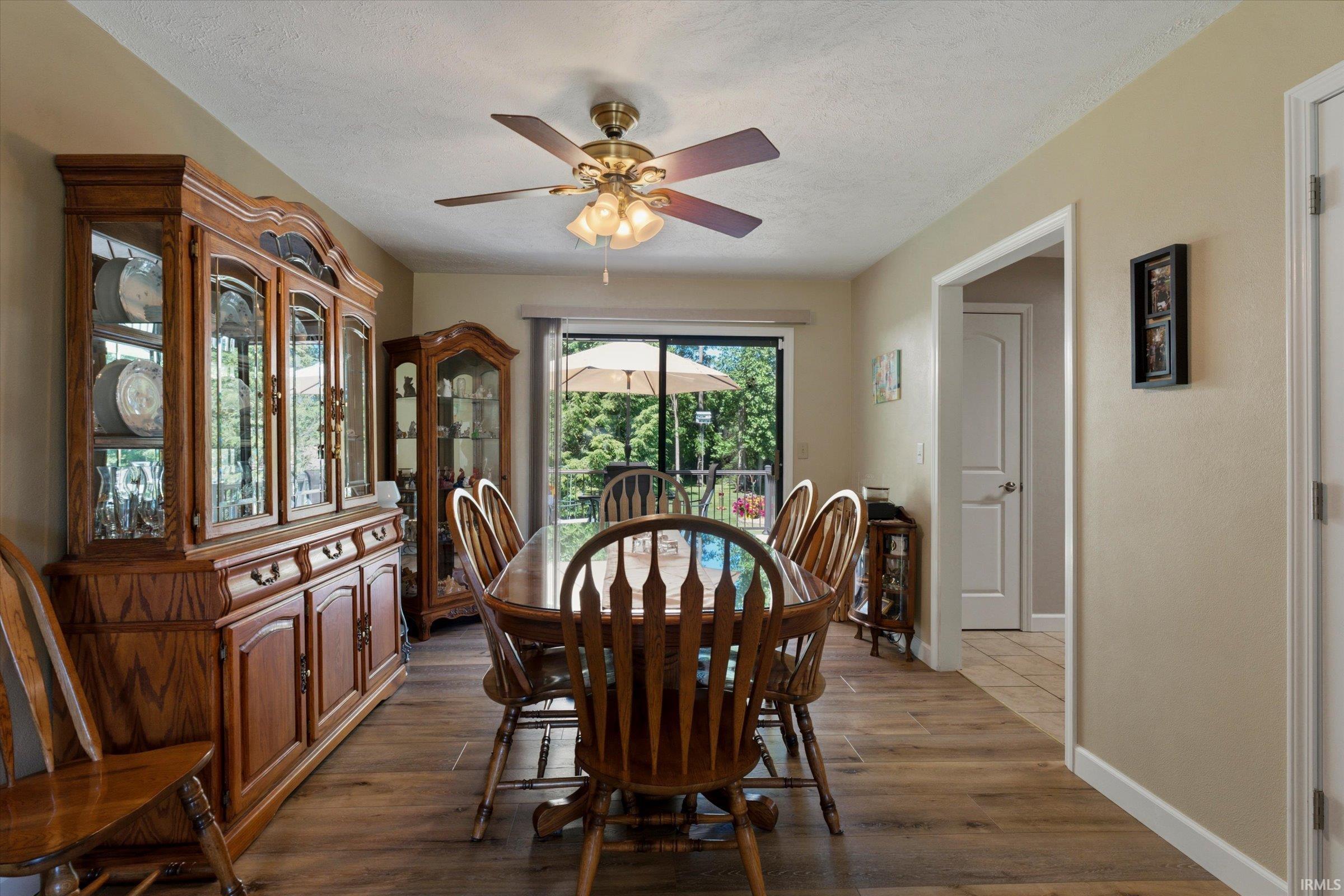 53097 Old Farm Road Elkhart, IN 46514 - Photo 8 of 47