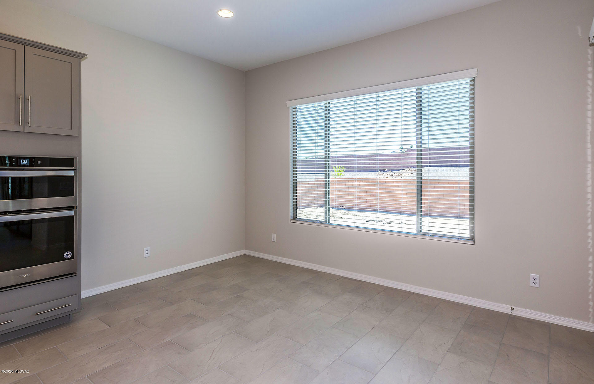 712 East Romsdalen Road Tucson, AZ 85755 - Photo 16 of 48