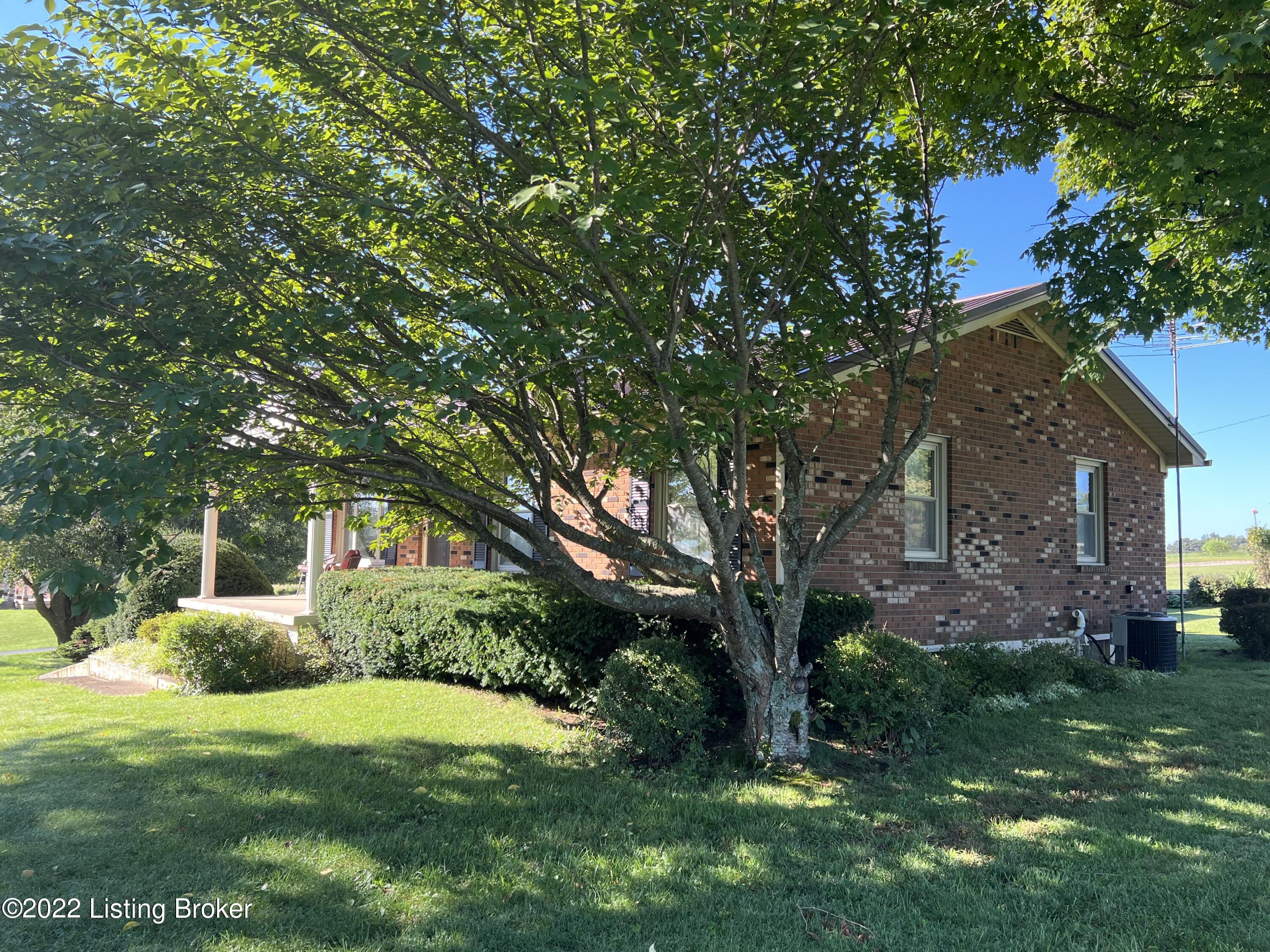 999 Fred Fackler Road Brandenburg, KY 40108 - Photo 8 of 43 AEACF801-5A7D-4A7F-87E3-2B41A924A895