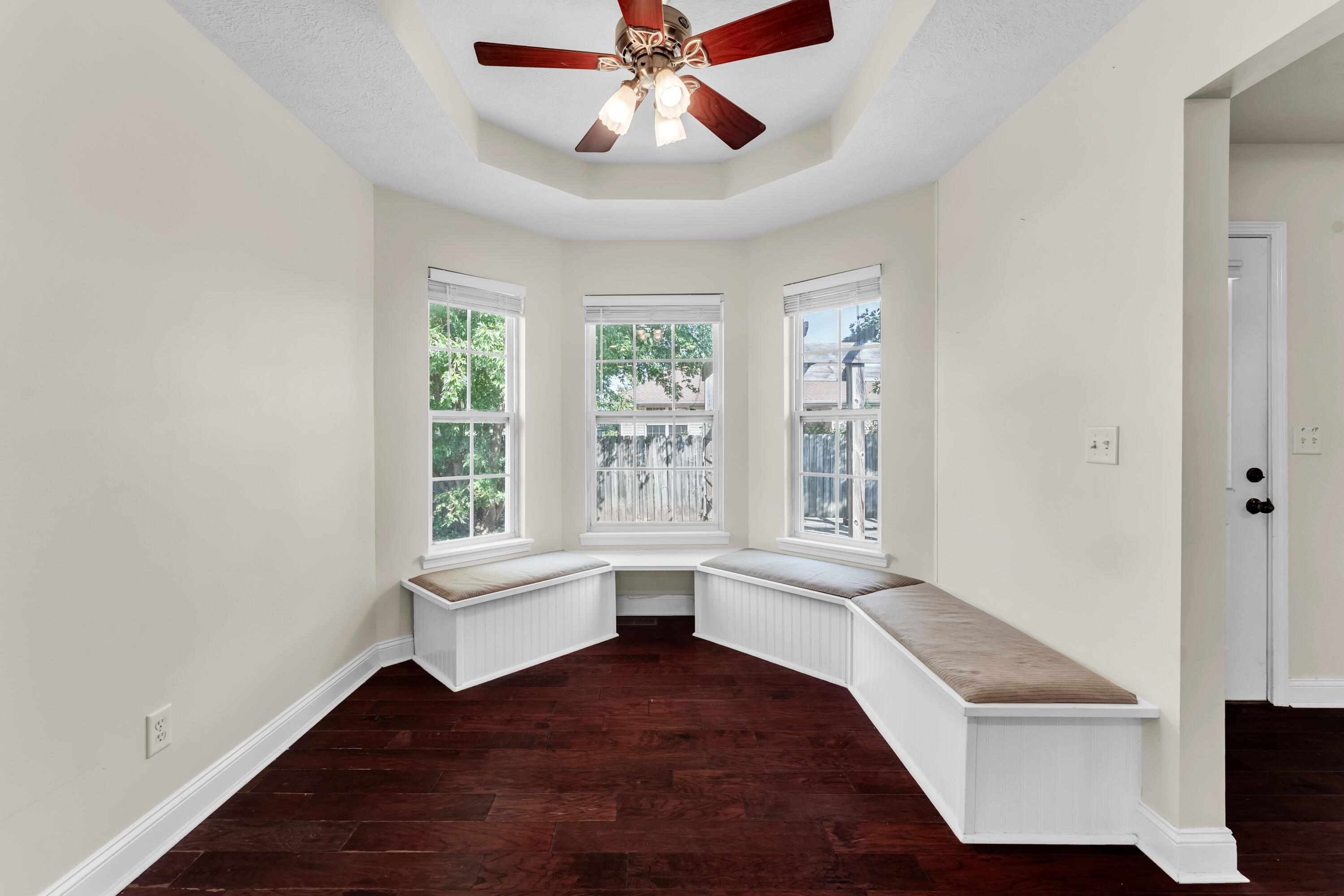 1345 West Dunrobin Castle Road Nixa, MO 65714 - Photo 9 of 40 9