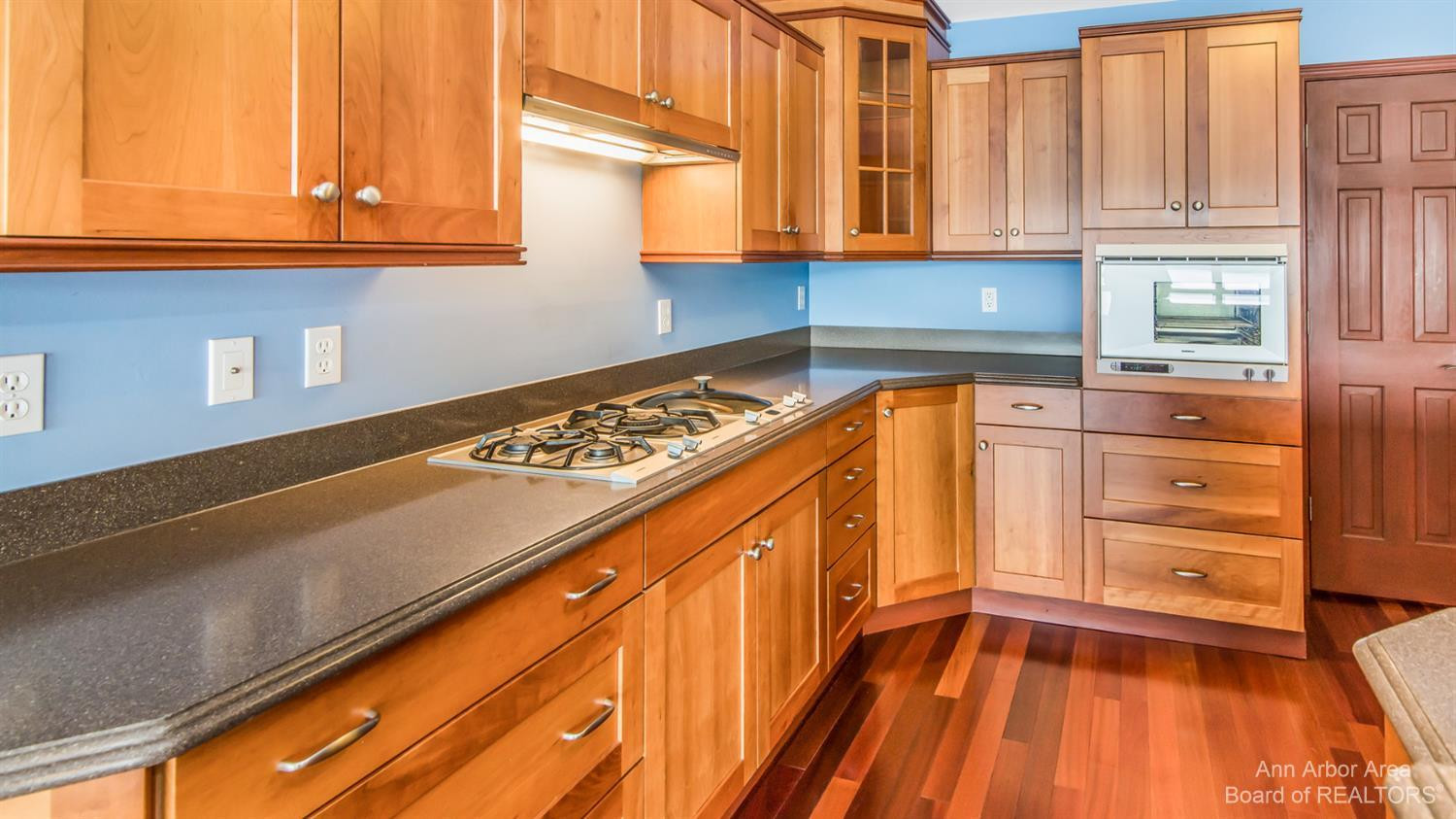 616 Island Lake Road Chelsea, MI 48118 - Photo 18 of 68 Photo 18