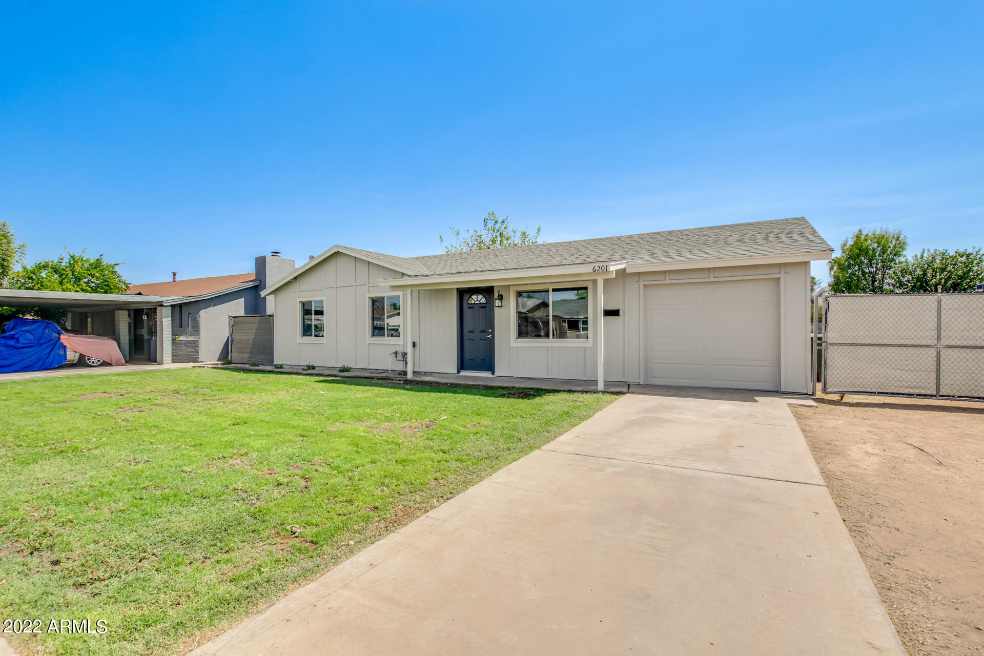 6201 West Berkeley Road Phoenix, AZ 85035 - Photo 3 of 25 0004-04 - Berkley