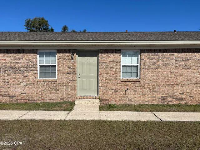 $1,050 | 1100 Frankford Avenue, Unit B, Panama City, FL 32401