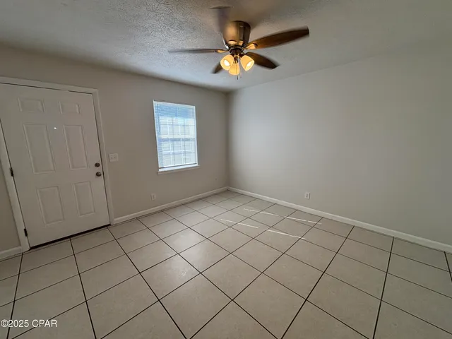 $1,050 | 1100 Frankford Avenue, Unit B, Panama City, FL 32401