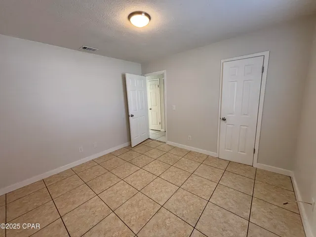 $1,050 | 1100 Frankford Avenue, Unit B, Panama City, FL 32401