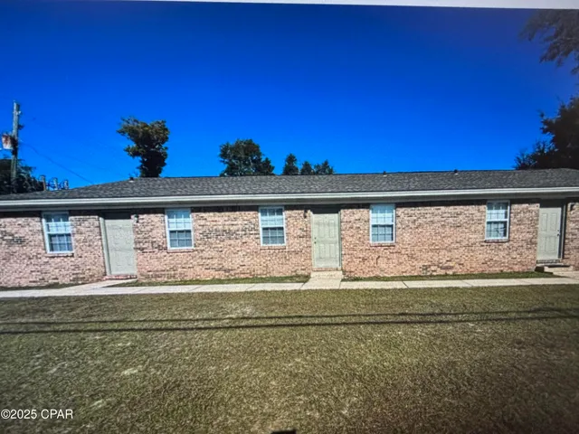 $1,050 | 1100 Frankford Avenue, Unit B, Panama City, FL 32401