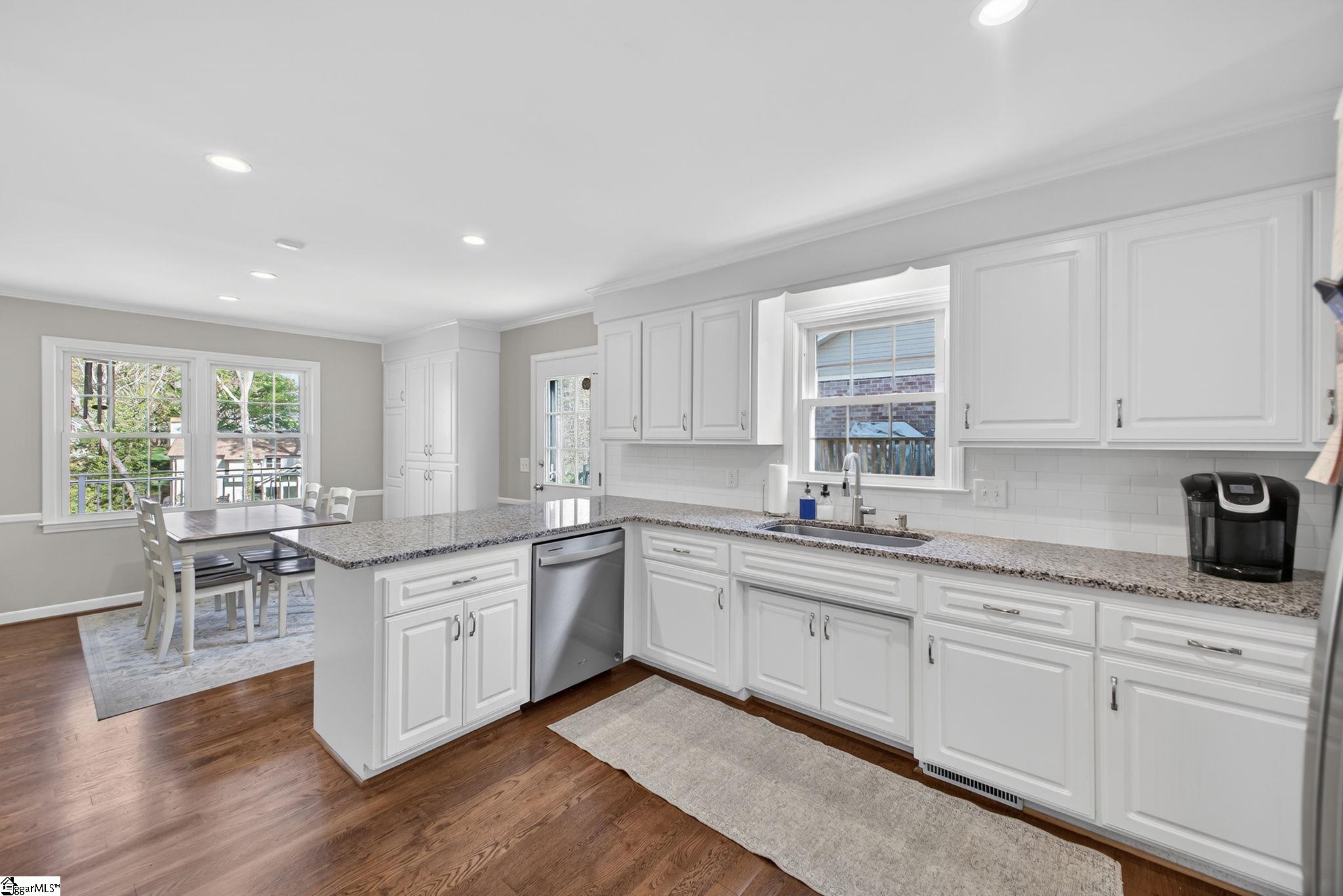 109 Woody Creek Road Greer, SC 29650 - Photo 11 of 37