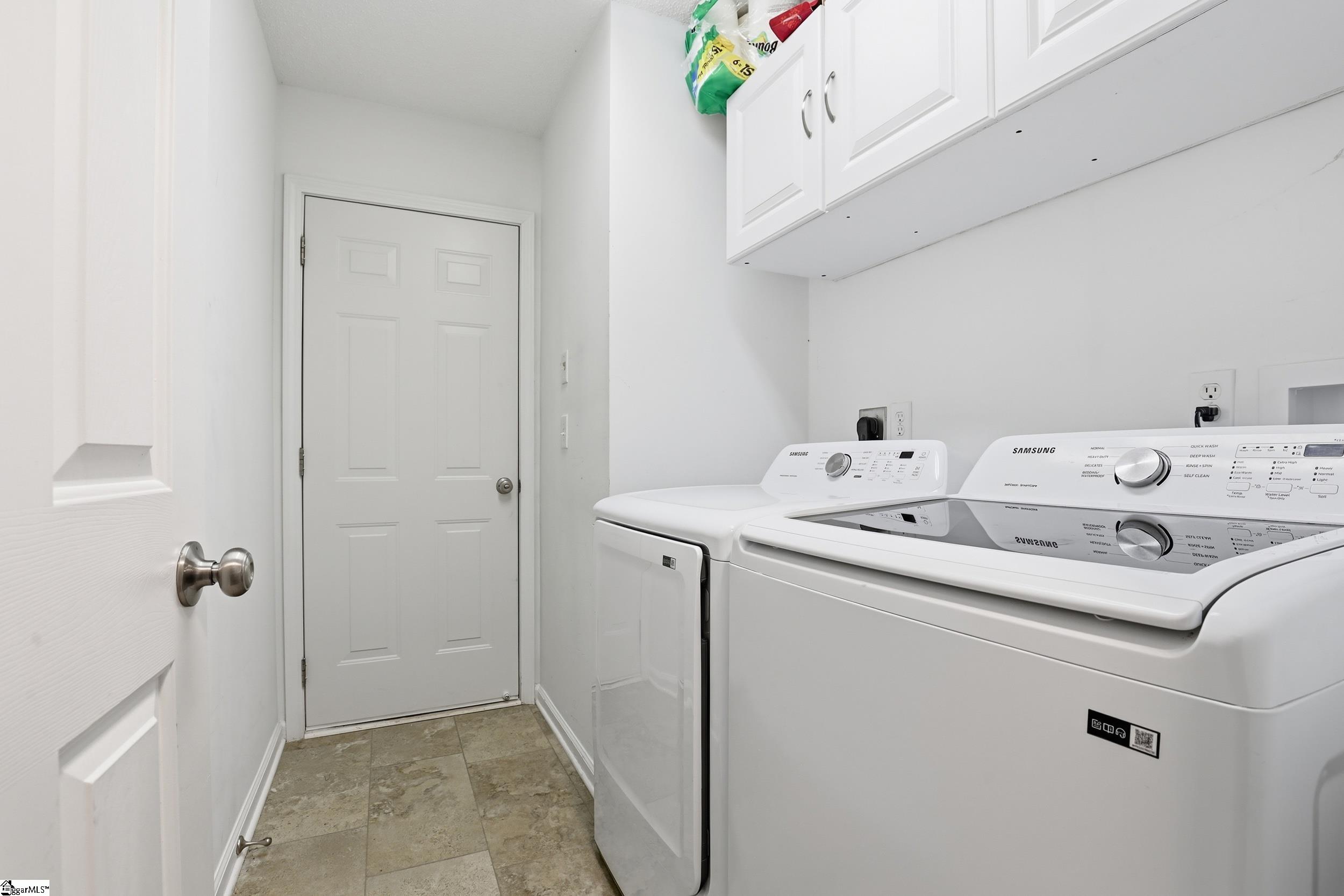 217 Sandy Lane Greenville, SC 29605 - Photo 13 of 36