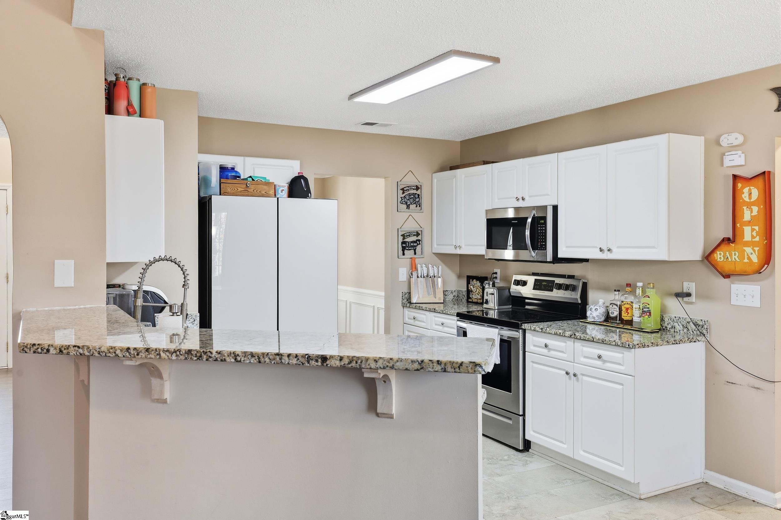 217 Sandy Lane Greenville, SC 29605 - Photo 31 of 36