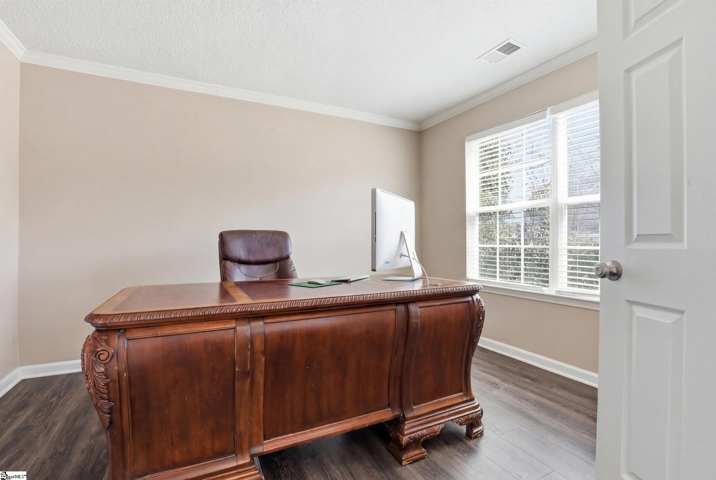 217 Sandy Lane Greenville, SC 29605 - Photo 33 of 36