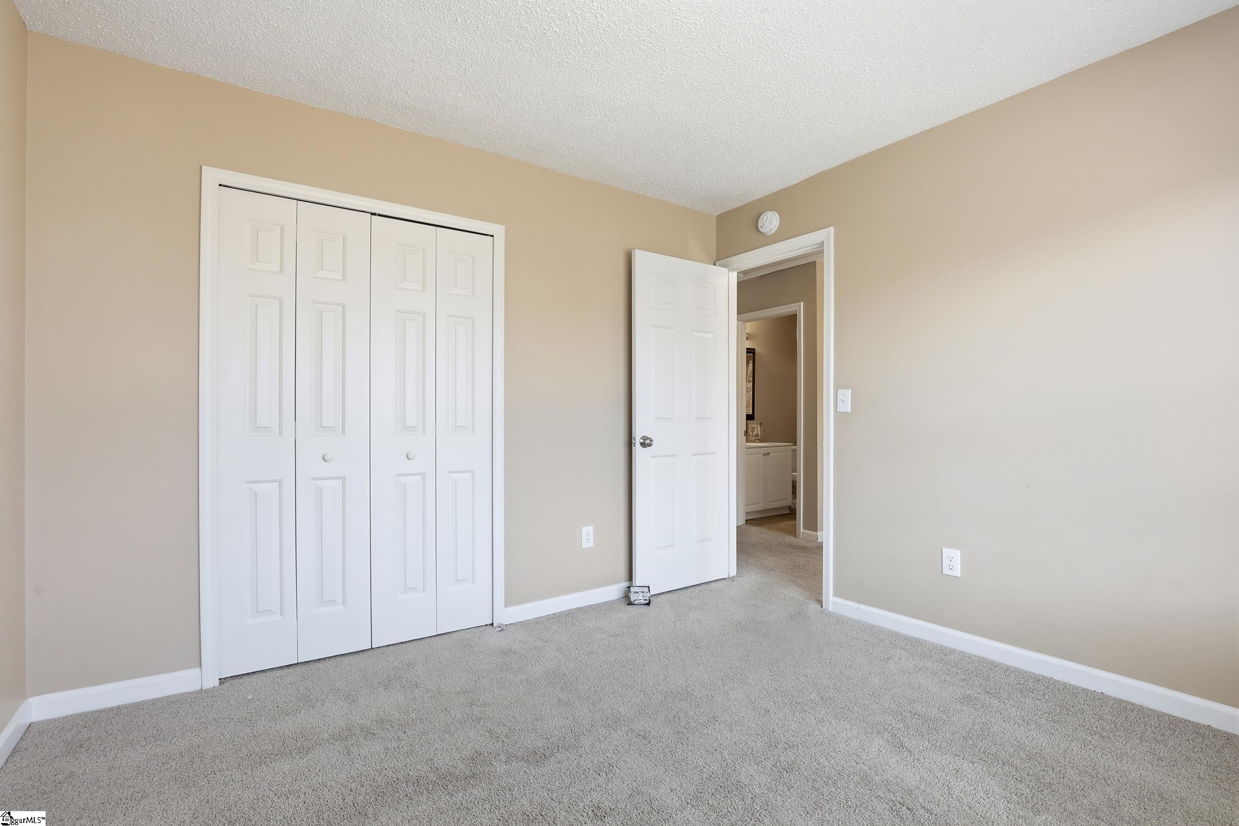 217 Sandy Lane Greenville, SC 29605 - Photo 9 of 36