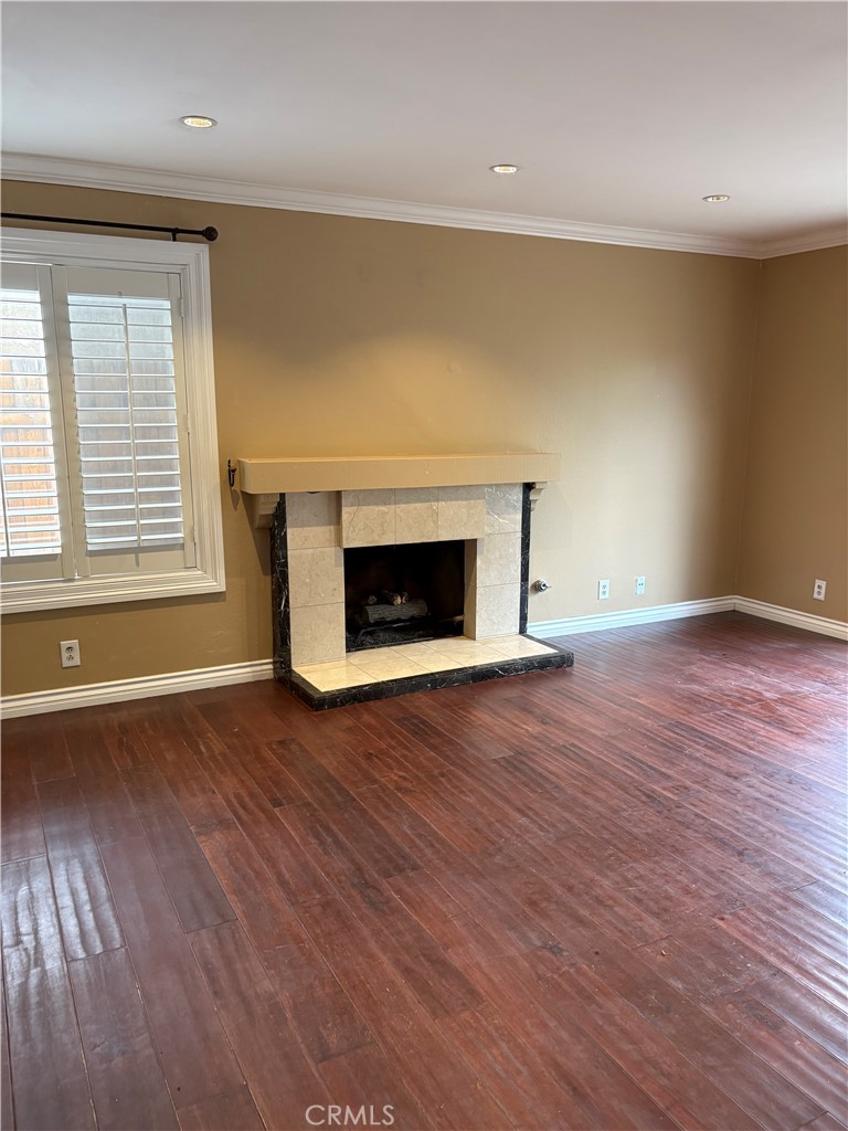 4437 Lubbock Drive Simi Valley, CA 93063 - Photo 5 of 22 Family room