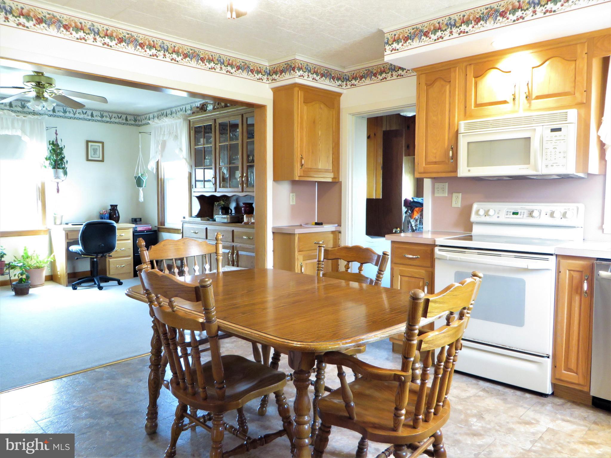1215 Swamp Bridge Road Denver, PA 17517 - Photo 12 of 23 kitchen