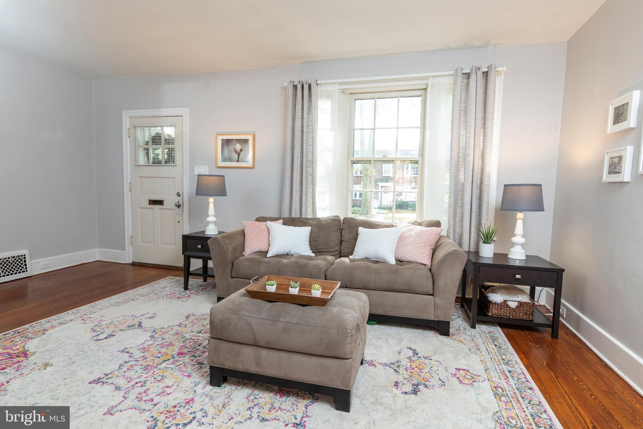 434 Sunset Road Reading, PA 19611 - Photo 6 of 51 Living room