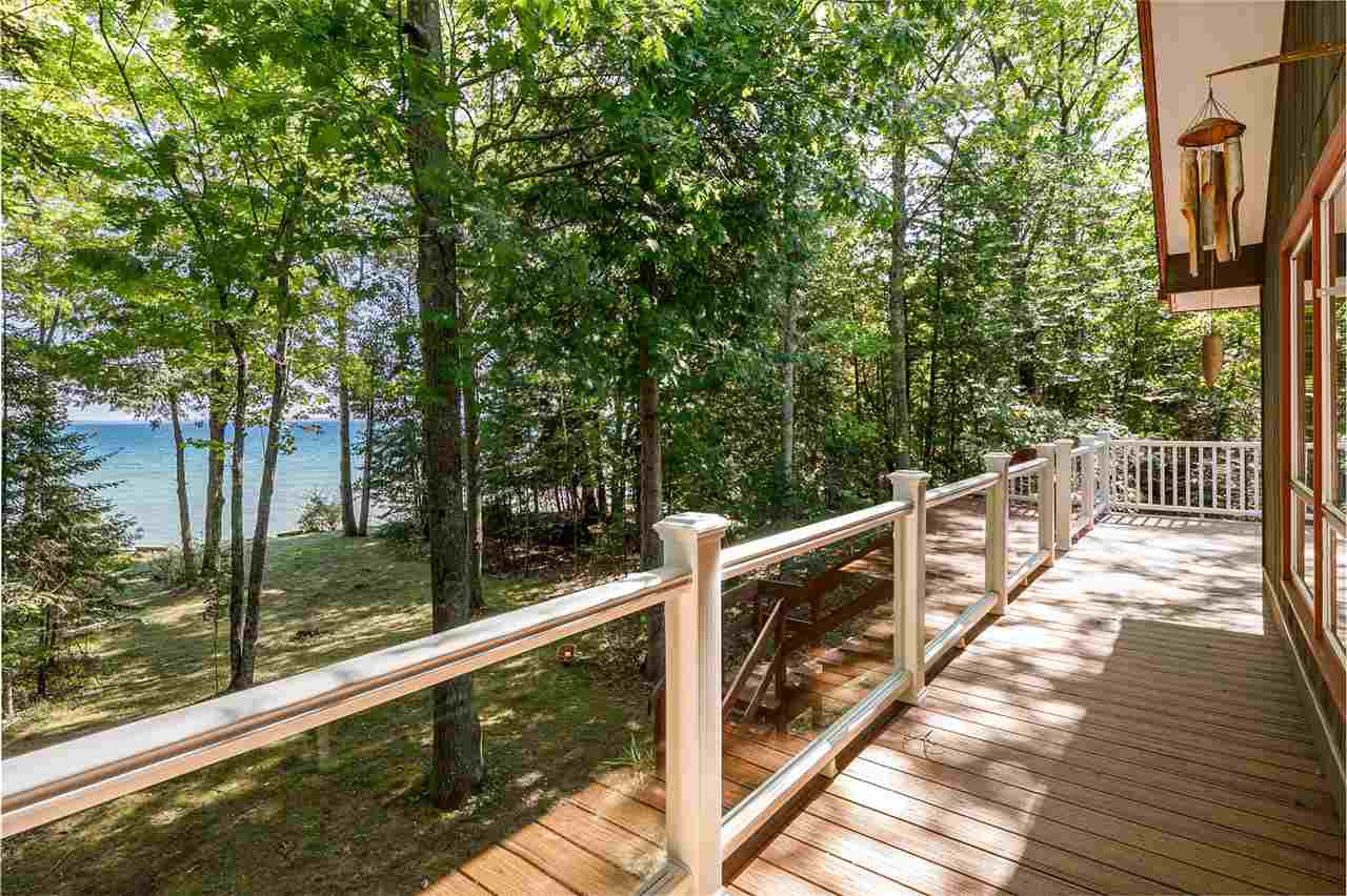 4778 North Omena Point Road Omena, MI 49674 - Photo 32 of 45 1893235-31.JPG