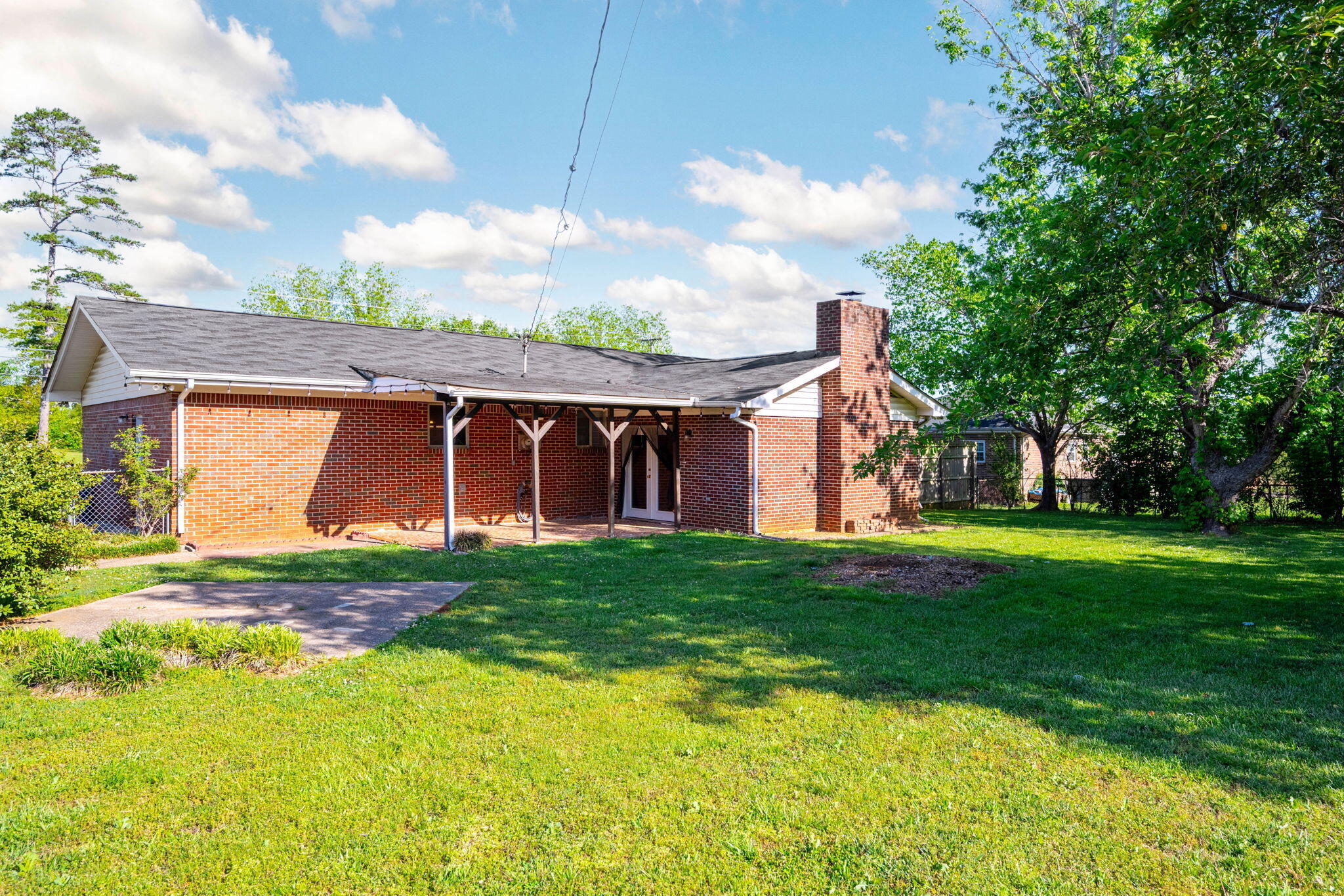 2510 Jenkins Road Chattanooga, TN 37421 - Photo 29 of 32 Backyard
