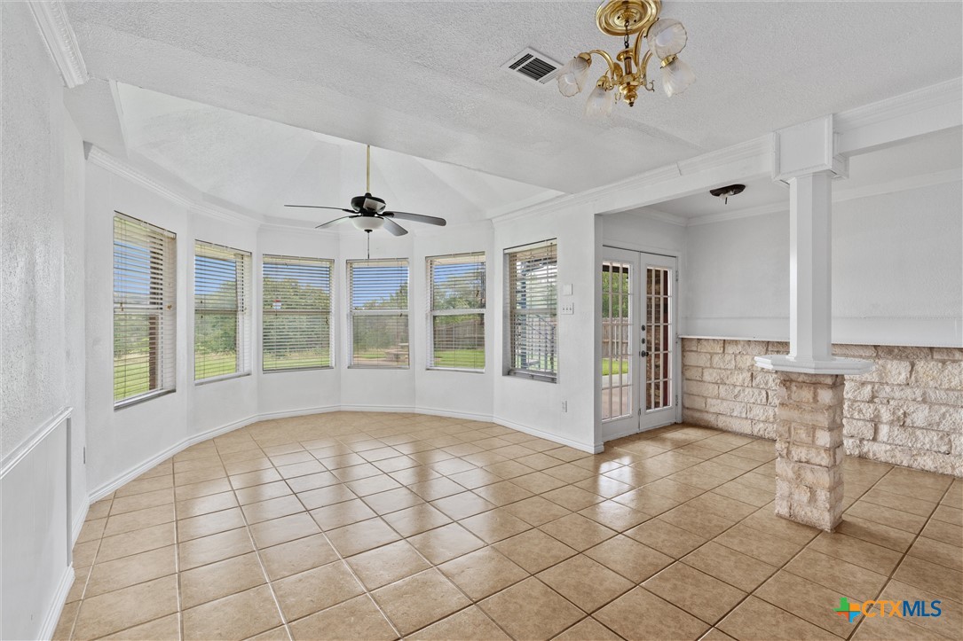 5203 Denmans Loop Belton, TX 76513 - Photo 8 of 26 Secondly Dining Area