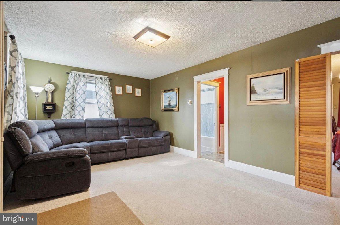 311 Neshaminy Road Croydon, PA 19021 - Photo 7 of 42