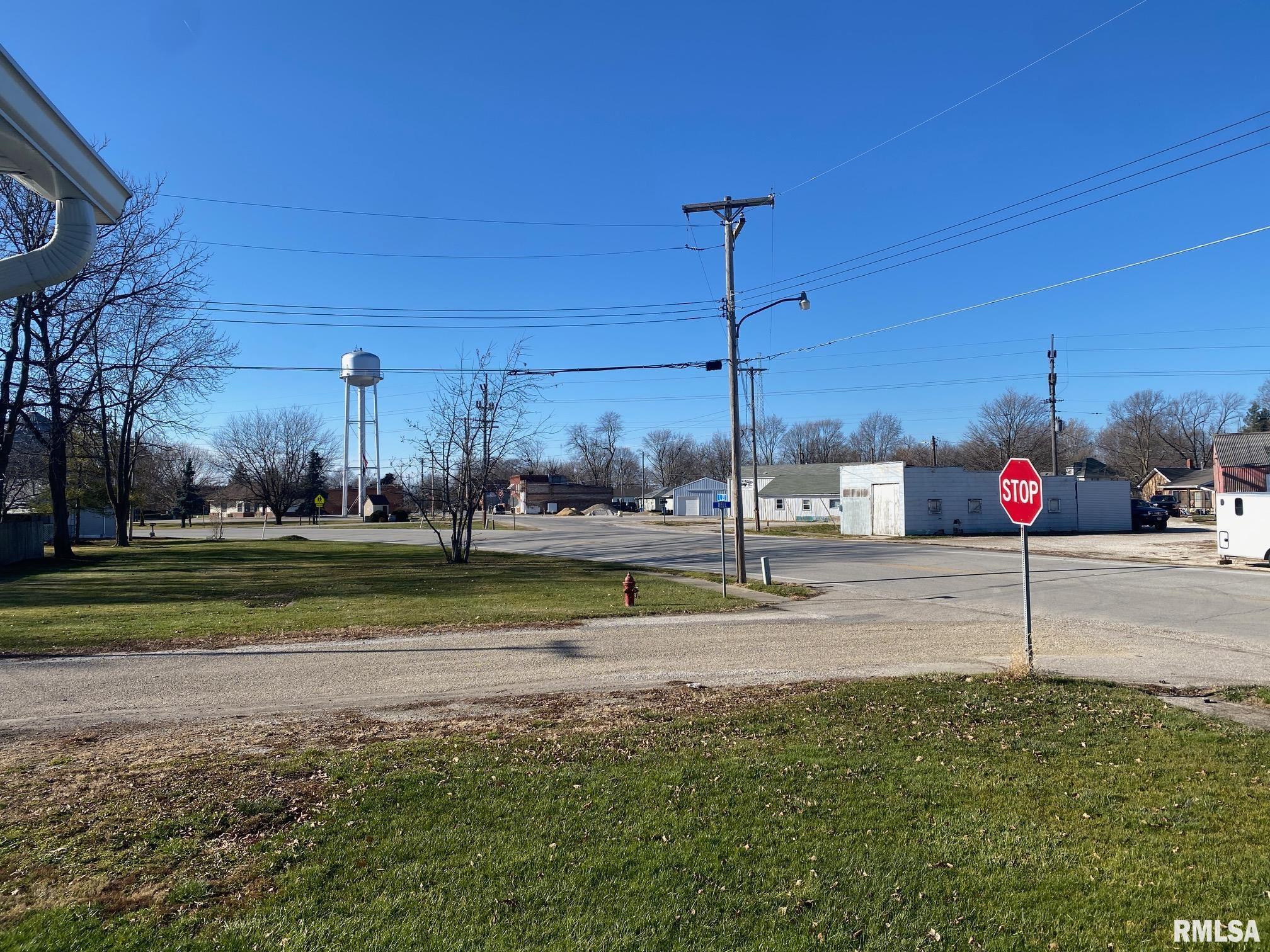 301 Main Street Tallula, IL 62688 - Photo 3 of 4 Gallery Image 3