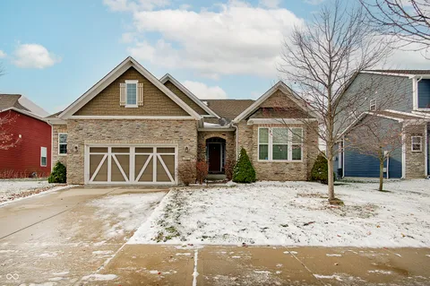 $595,000 | 765 Canberra Boulevard, Westfield, IN 46074