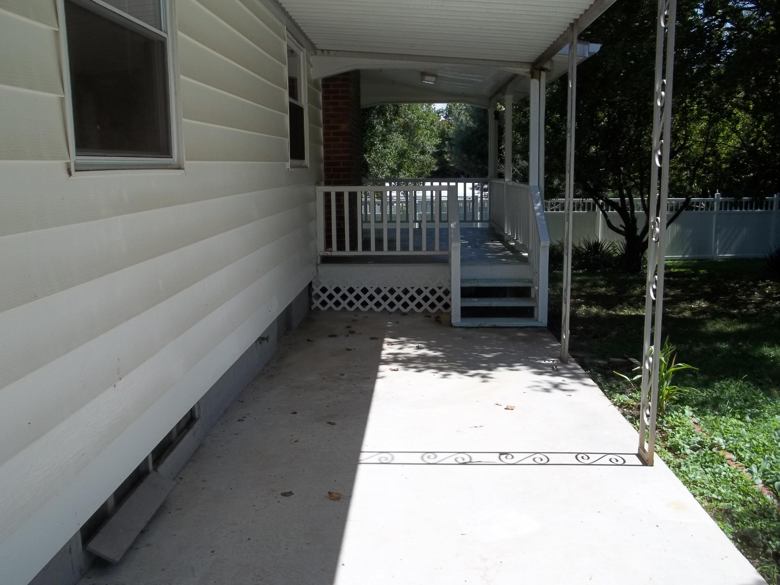 105 Orchard Lane Oak Ridge, TN 37830 - Photo 3 of 16 100_7769 - Copy