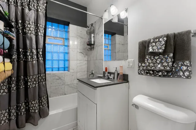 $130,000 | 12 North Mayfield Avenue, Unit 3N, Chicago, IL 60644