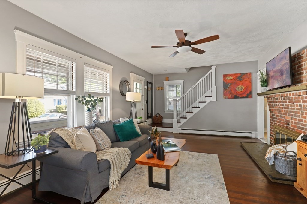23 Katherine Road Stoneham, MA 02180 - Photo 7 of 40 Gallery Image 7