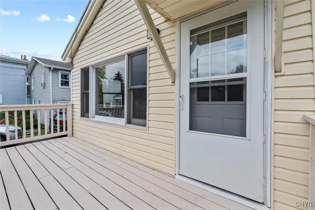 $89,900 | 92 Ontario Street, Oswego, NY 13126