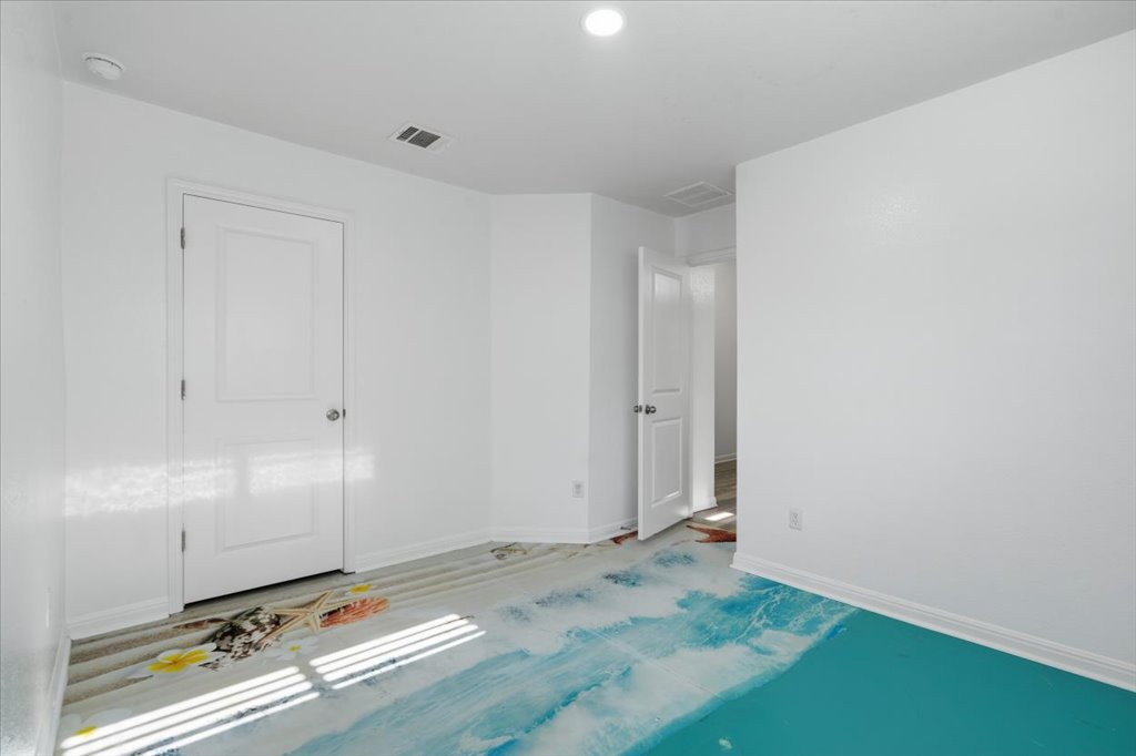 19040 Kimberlite Drive Pflugerville, TX 78660 - Photo 36 of 40 Unfurnished room with baseboards