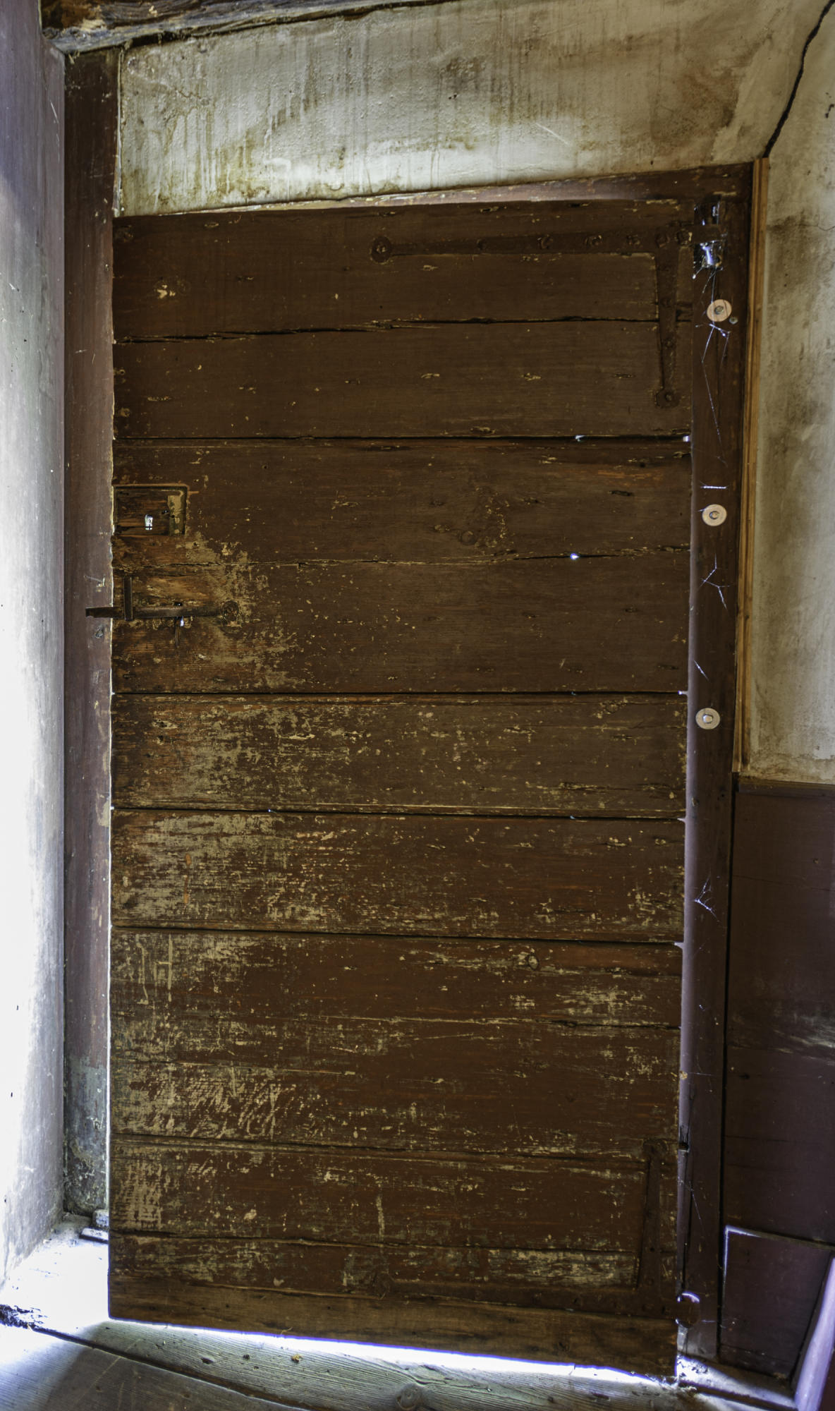 2591 Post Road Darien, CT 06820 - Photo 25 of 46 a view of door