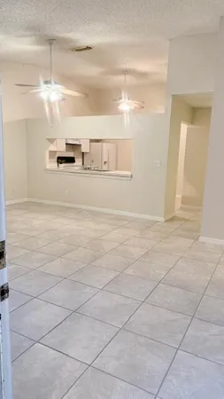 $1,650 | 2836 Stoneway Lane, Unit C, Fort Pierce, FL 34982