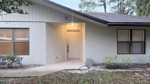 $1,650 | 2836 Stoneway Lane, Unit C, Fort Pierce, FL 34982