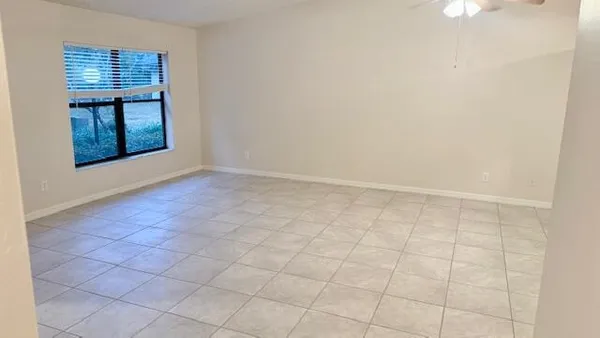 $1,650 | 2836 Stoneway Lane, Unit C, Fort Pierce, FL 34982