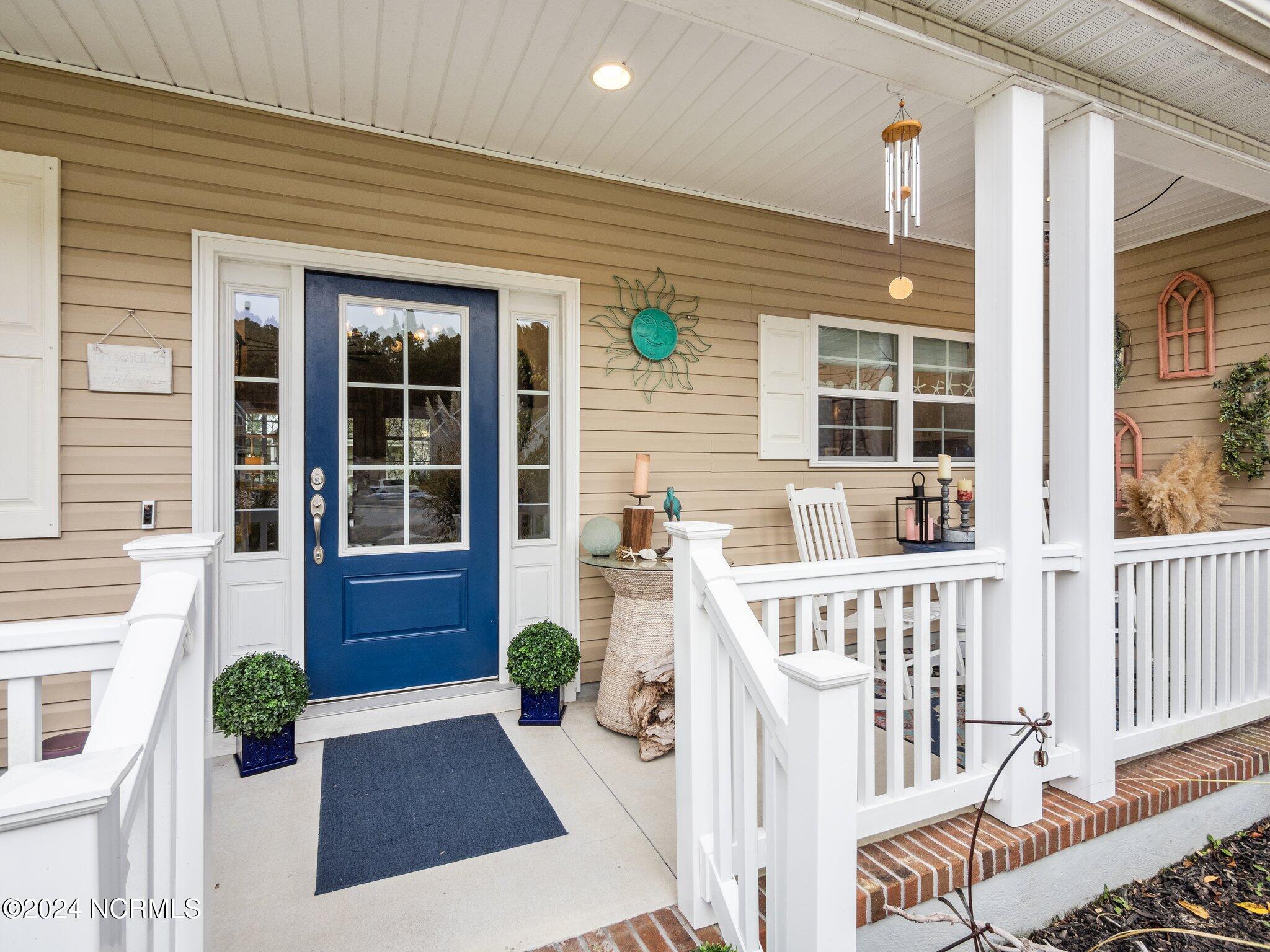504 Diamond Ridge Court Hubert, NC 28539 - Photo 8 of 59 Front Porch