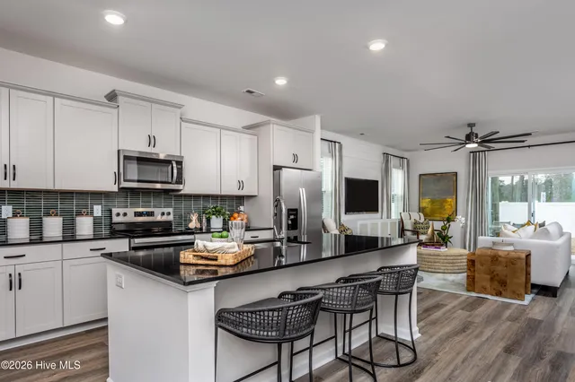 $289,990 | 7126 Fisk Drive Northeast, Unit 94, Leland, NC 28451