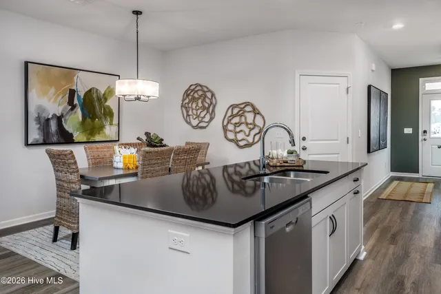 $289,990 | 7126 Fisk Drive Northeast, Unit 94, Leland, NC 28451