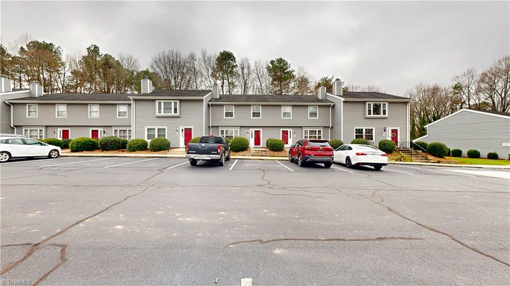 2701 North Centennial Street, Unit F High Point, NC 27265 - Photo 20 of 26