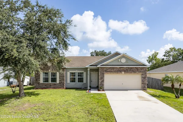 $300,000 | 471 Bluefields Street Southeast, Palm Bay, FL 32909