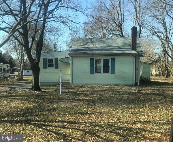 6664 Shawnee Road Milford, DE 19963 - Photo 1 of 13 Front